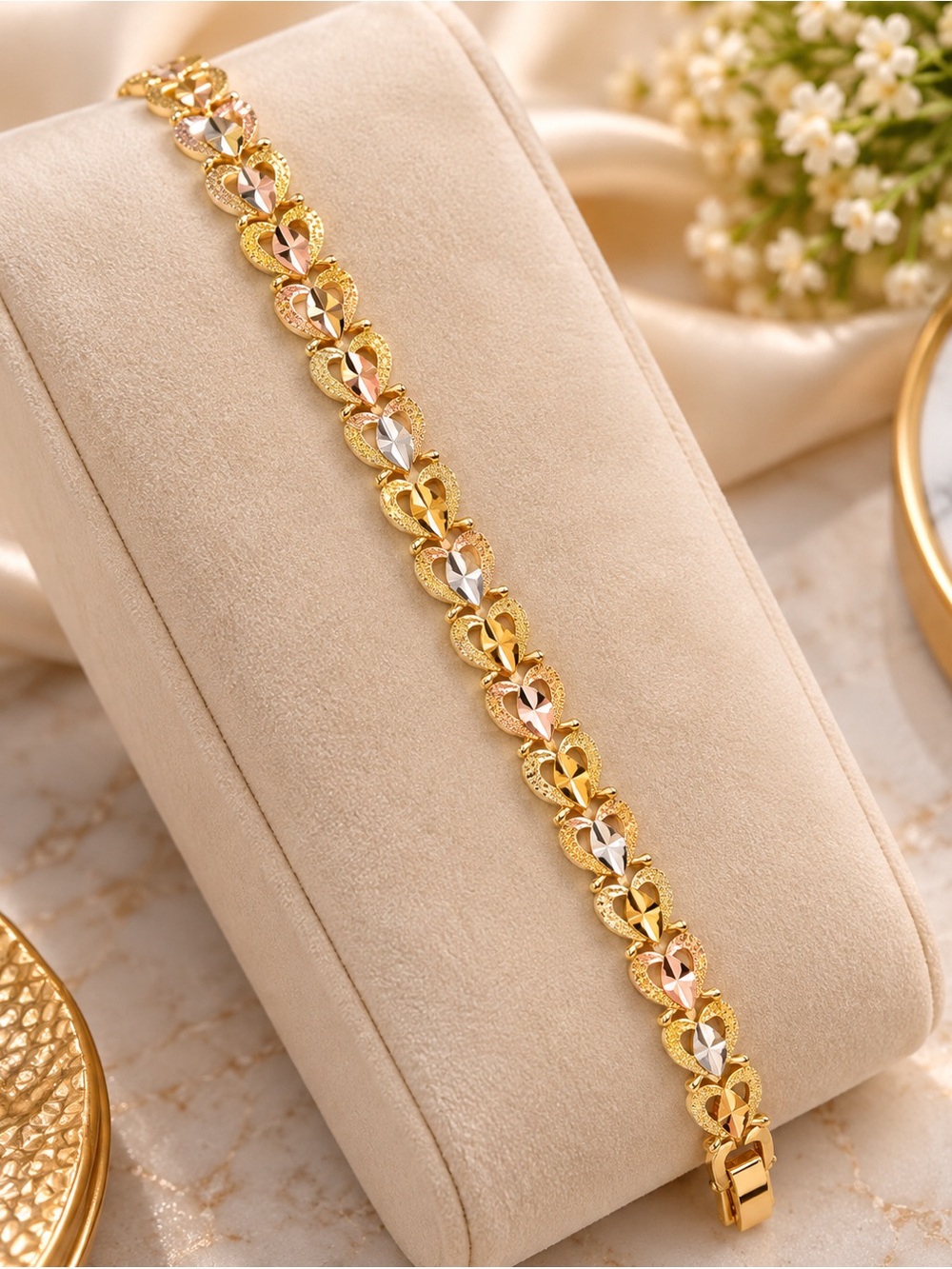 14K Gold Filled Tri-Color Heart Link Bracelet Women’s Elegant Jewelry. 8 Inches